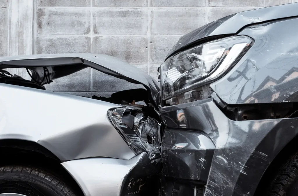 Unfallwagen kaufen oder verkaufen: Wie man das Thema sachlich und fair angeht